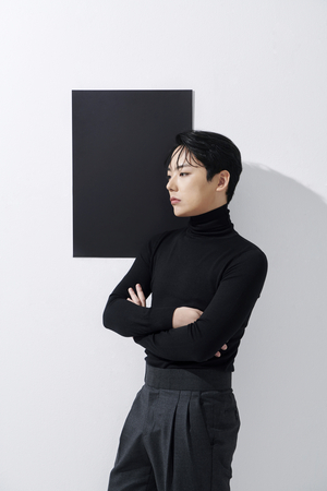 신창용의 손끝에서 빚어지는 강렬한 피아노 선율