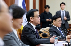 최상목 권한대행, 경주서 APEC 준비 점검 및 관광 활성화 당부
