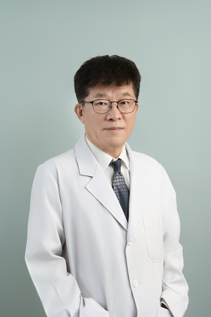 유영철 진료원장 합류…고려H한방병원, 통합 암 치료 강화
