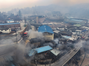 경북 북부 삼킨 ‘괴물 산불’…사망 12명, 실종·부상