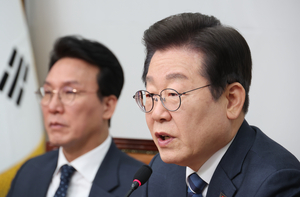 美 민감국 리스트 추가에 여야 서로 네탓 공방