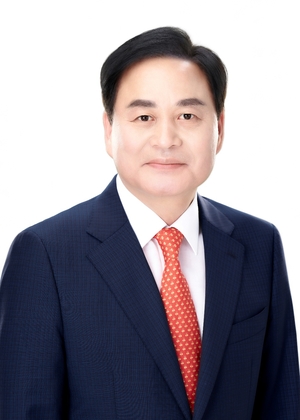 배낙호 김천시장·김천시의회, “헌법정신 아래 하나로 나아가야 할 때. 탄핵심판 결과 받아들여야”