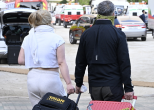 함지산 산불에…‘매캐한 타는 냄새’ 대구의 밤 뒤덮었다