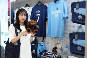 스포츠와 사랑에 빠진 ‘편의점’…컬래버 제품 속출