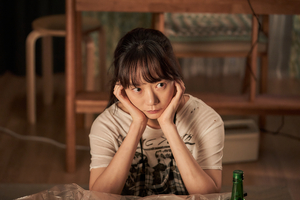 배두나, 극과 극 반전 매력 뽐낸다