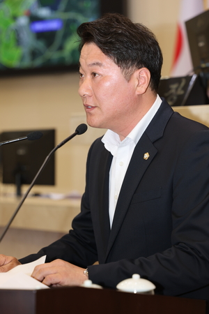[경북정치]포항 산단 인근 “미세먼지 차단숲 조성해야”