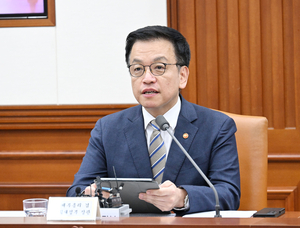 최상목 “‘필수추경’ 2조 증액한 12조 편성”