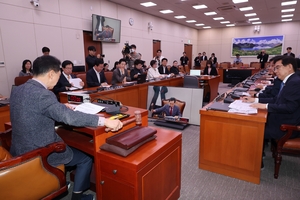 국회 APEC 특위, 경주서 준비 상황 점검