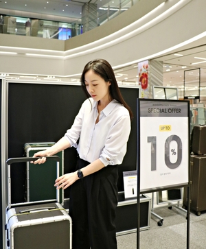 [포토뉴스]대구 신세계百, ‘만다리나 덕’ 팝업 행사 실시