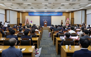 박윤경 대구상의 회장 “대구경북신공항, 달빛철도 조기 착공에 역량 집중”