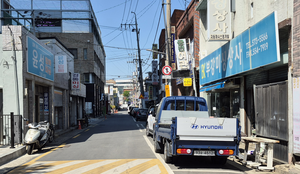 “바꾼다고 사람 오나” 중구 미싱·오토바이골목 간판 개선, 현장선 회의적 목소리