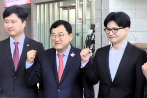 경주 찍고 포항으로… 한동훈이 TK서 꺼낸 ‘두 가지’