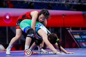 [유망주 심신열전] “필살기로 국내 정상 호령” 女레슬러 2人…대구시청 레슬링 이정은·박수진