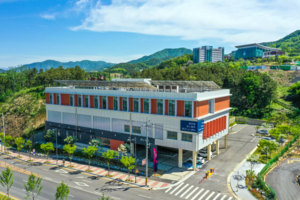 ‘2억불 수출’ 경북 뷰티의 심장…경산특화단지 1호 입주는 앵커 기업