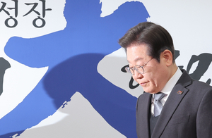 [속보] 이재명 “개헌 필요하지만 지금은 내란종식이 먼저”