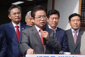 [속보] 이철우 지사 대선 출마 선언…“새로운 박정희 될 것”
