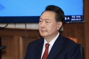 특전대대장, 尹 면전서 “사람에 충성하지 않는다”