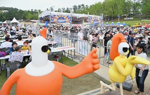 국민 배달간식 치킨 ‘비상’ 여름에 치맥 어려워지나