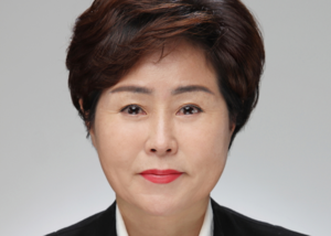 [경북정치] 청도군의회 김태이 의원 “부모 마음으로 의정…돌봄에 온 힘”