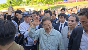 이재명, 영주에서 TK 민심 정조준…“가짜뉴스 퇴치해야”