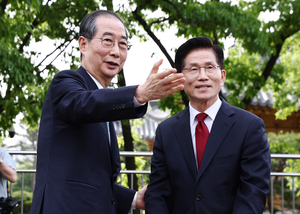 [속보] 김문수·한덕수 측 2:2 단일화 협상, ‘결렬’…여론조사 역선택 방지 이견