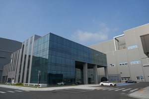 엘앤에프, “대구와 함께 글로벌로”…‘뉴로컬리즘’ 전략 주목