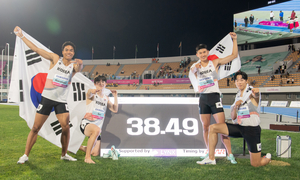 한국 구미아시아육상경기 남자 400m 계주 금메달 “올림픽과 세계무대도 기대해 주세요”