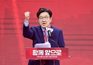 권성동 “이번 대선은 정상과 비정상의 대결”