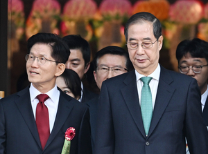 보수 ‘빅텐트의 시간’…金·韓, 단일화 속도에 온도차