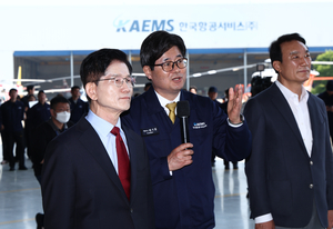 김문수, 尹탈당 가능성에 “대통령이 잘 판단할 것”