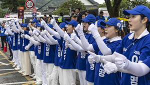 “찐이야~ 질풍가도!”…유세 현장 달구는 ‘대선 로고송’