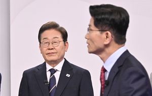 이재명·김문수, TV토론서 ‘대북 송금’ 정면 충돌