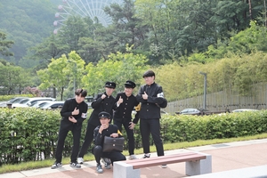 중고교생 졸업사진 찰영의 성지, 구미성리학역사관