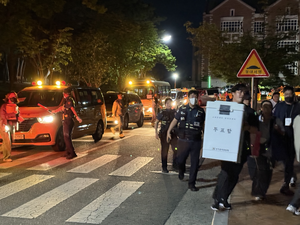 [6·3 대선 개표 스케치] 개표 시작 전부터 ‘팽팽한 긴장감’…참관인 “끝까지 지켜볼 것”