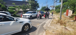 영주 신설 대형마트, 불법 건축 논란…교통 혼잡·지역 상권 위협까지