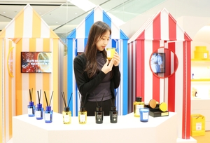 [포토뉴스]이탈리아 예술성의 정수 ‘아쿠아 디 파르마’ 팝업스토어 실시