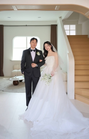 김현수(아이에스제이플러스 대표이사)씨 아들 경민씨 결혼