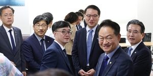 당정 “총 추경 35조 근접…전국민 민생회복지원 반영”
