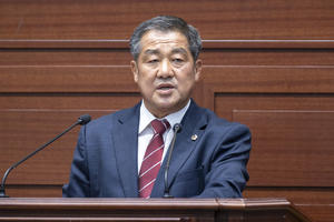 이형식 도의원, 도청신도시 개발 지연 및 행정 부실 강력 질타
