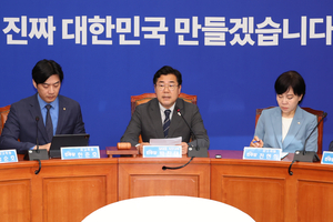 [속보] 민주당, 3대 특검 후보로 조은석·민중기·이윤재 추천