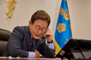 李 대통령, 베트남 주석과 통화…“원전 등 협력 심화”