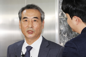 [속보] ‘김건희 특검’ 특검보, “정치적 고려 없이 공정하게 수사”