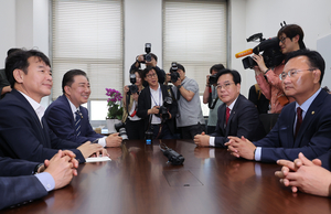 국회로 넘어 온 이재명 정부 출범 후 첫 추경안…여야 대립으로 심사 난항 예상