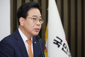 김민석 총리 후보자 인준 두고 여야 공방 이어져…與 “총리 임명 서둘러야” 野 “낙제점 받은 김민석 자진 사퇴”