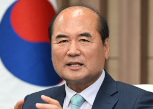 [상주, 시간을 품고 미래를 잇다] 12(끝). 강영석 시장 인터뷰 “시민과 함께 씨 뿌린 일, 좋은 마무리에 집중”