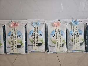“꽃 대신 쌀” 김성진 대구 달성군 유가읍장 취임에 백미·라면 기부 줄이어