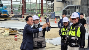 경주 찾은 김민석 총리 “APEC, 8월말까지 완성틀 잡아야”