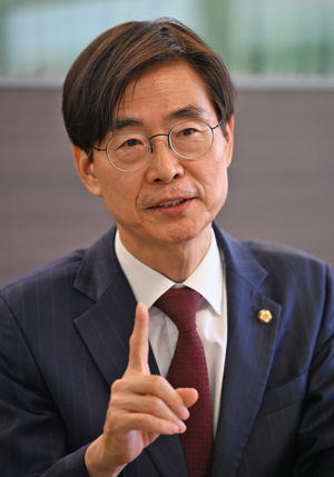 조경태 “당 쪼그라들어도 혹독하게 혁신해야…국민 신망·지지 얻는 게 우선”