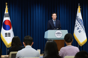 李대통령 金총리와 첫 주례회동…“APEC·의정갈등 총리가 챙겨달라”