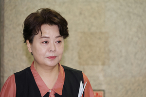 윤희숙 인적쇄신 제안에 당 주류 반발…당내홍으로 번져